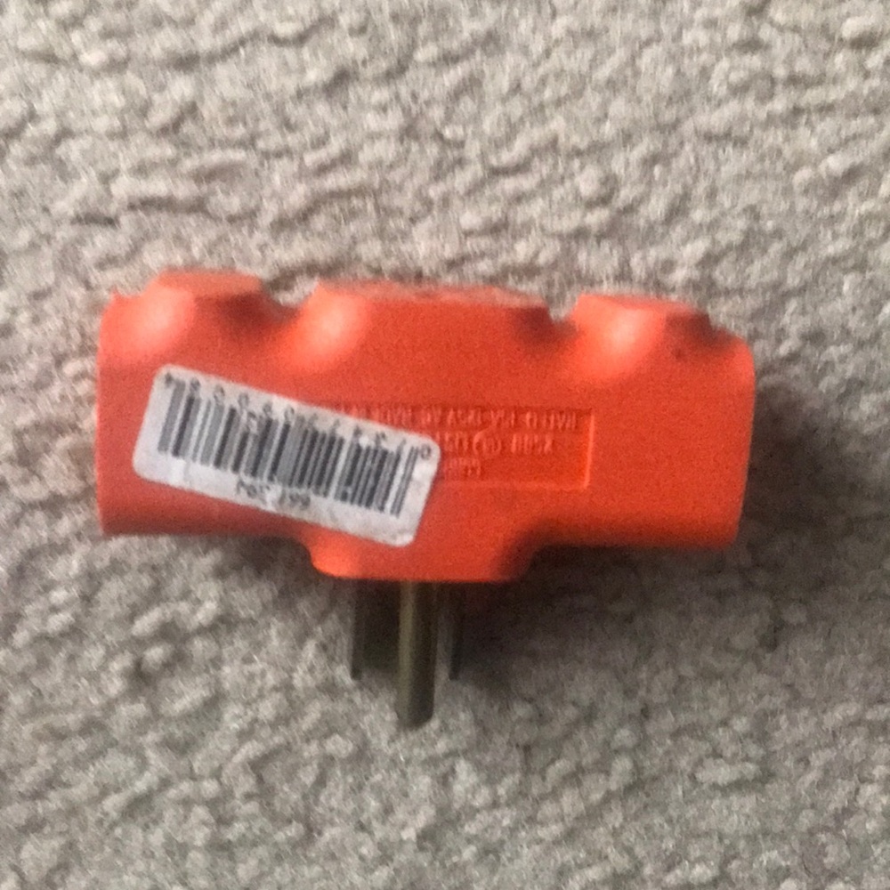 Leviton Three Prong Adapter